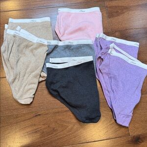 NWOT HANES Women's Ribbed High-Waist Briefs - Multi-Color Pack
